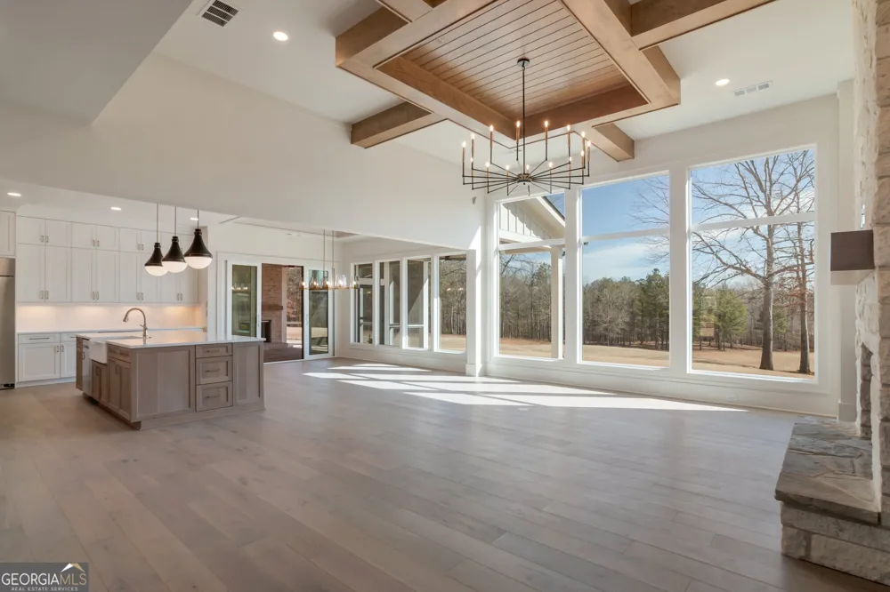 2819 Kestrel DR Statham, GA 30666
