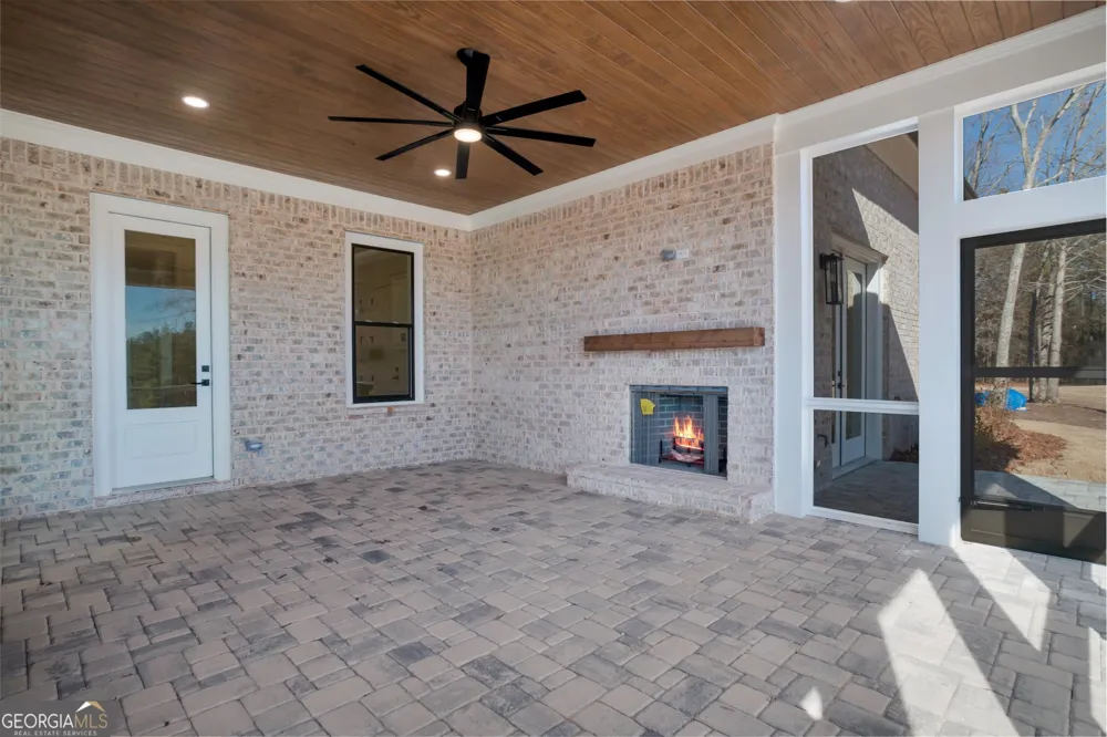 2819 Kestrel DR Statham, GA 30666