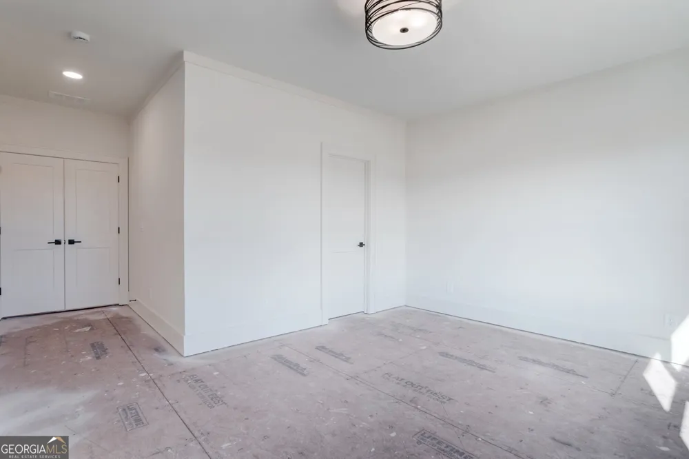 2819 Kestrel DR Statham, GA 30666