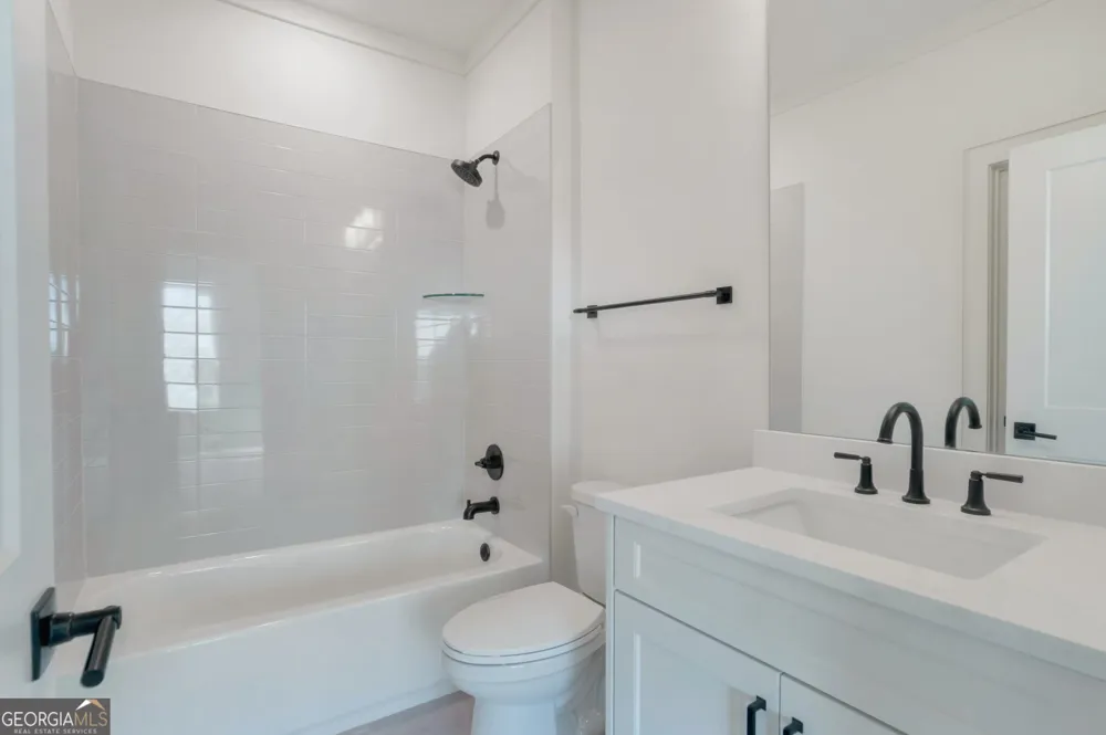 2819 Kestrel DR Statham, GA 30666
