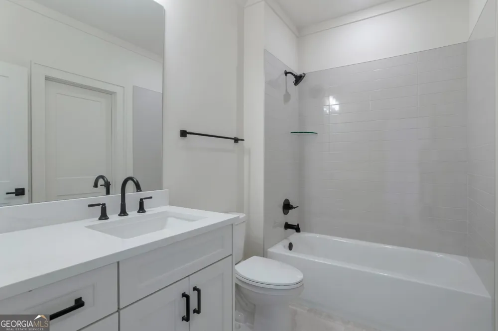 2819 Kestrel DR Statham, GA 30666