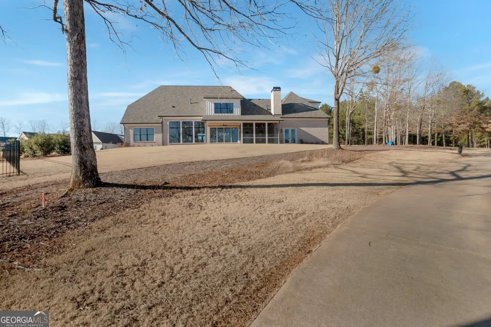 2819 Kestrel DR Statham, GA 30666