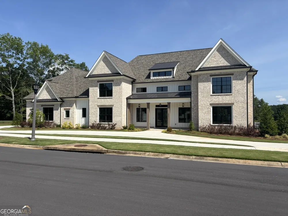 2819 Kestrel DR Statham, GA 30666
