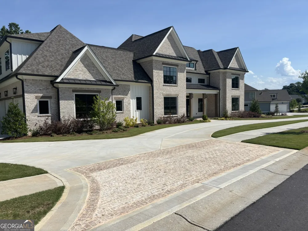 2819 Kestrel DR Statham, GA 30666