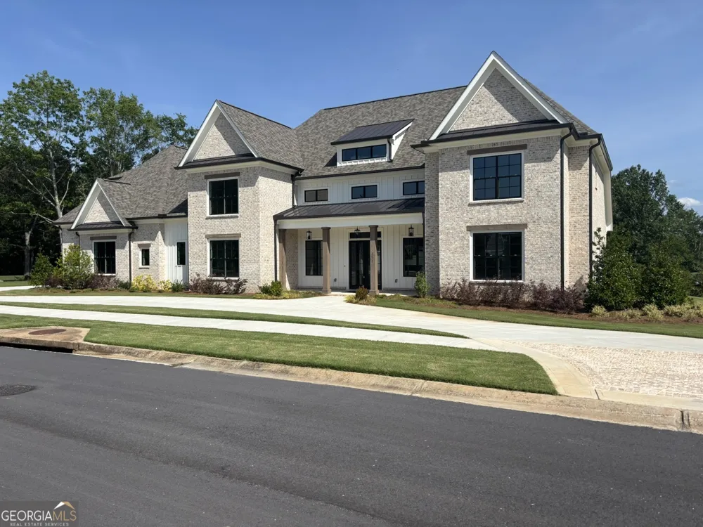 2819 Kestrel DR Statham, GA 30666