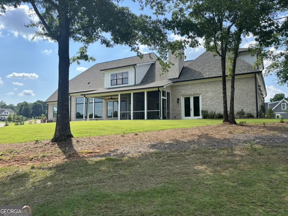 2819 Kestrel DR Statham, GA 30666