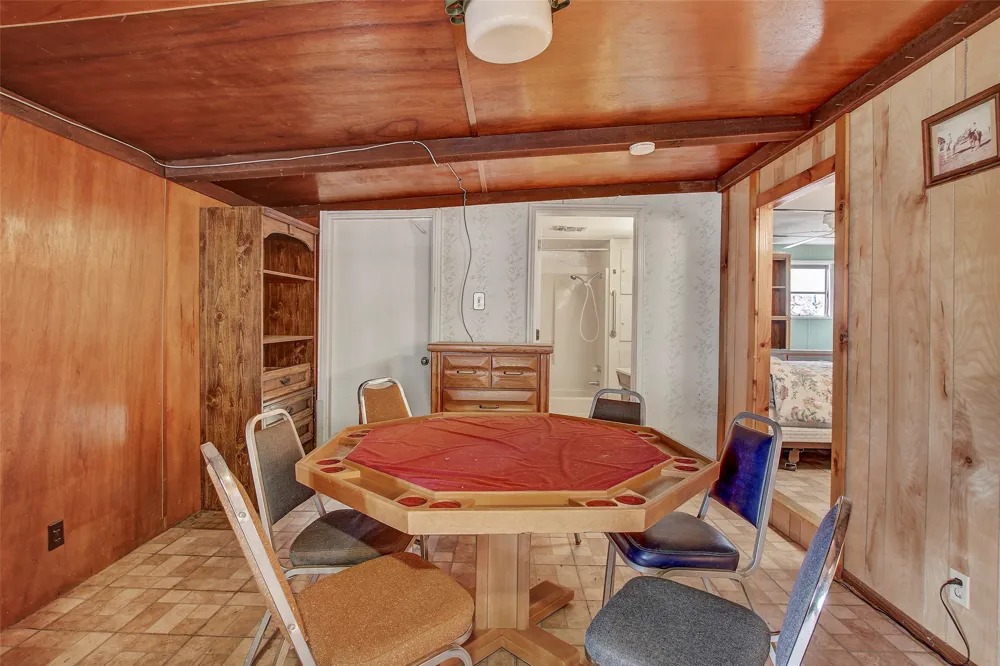 205 Singleton Drive Spicewood, TX 78669
