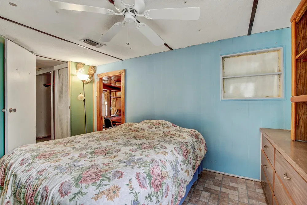 205 Singleton Drive Spicewood, TX 78669