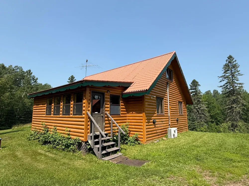 3437 Blueberry Hill Rd. Two Harbors, MN 55616