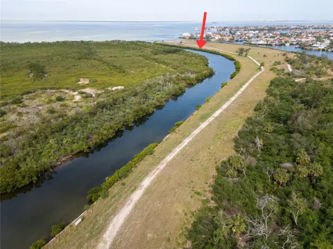 28 HAMMOCK BAY BOULEVARD