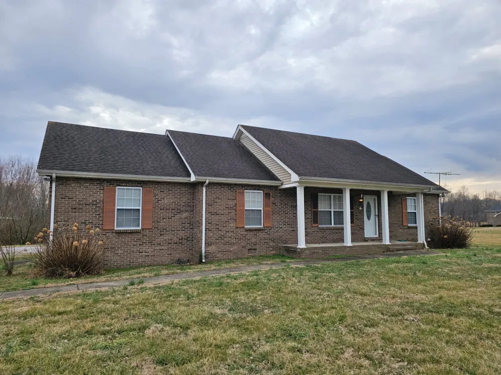 315 Peggy Dr Cedar Hill, TN 37032