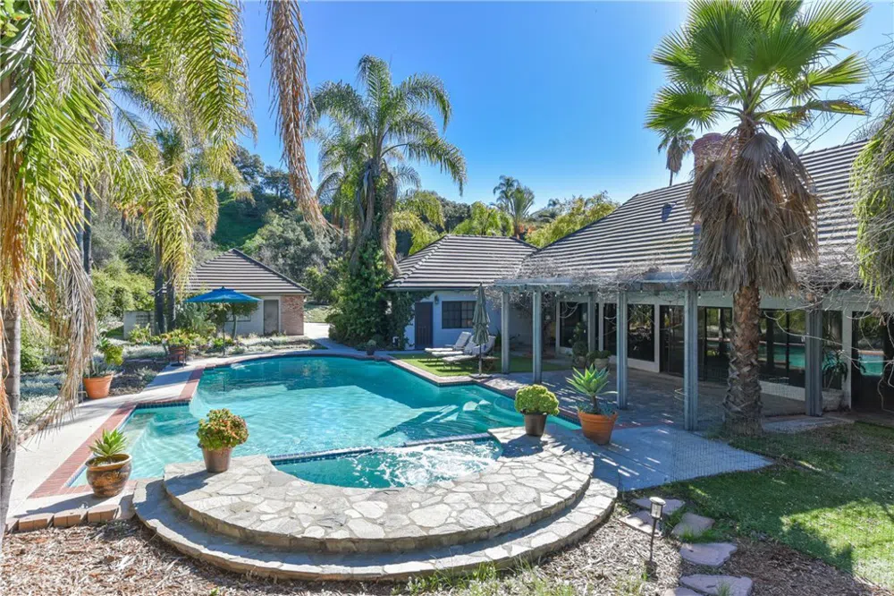 99 Bliss Canyon Road Bradbury, CA 91008