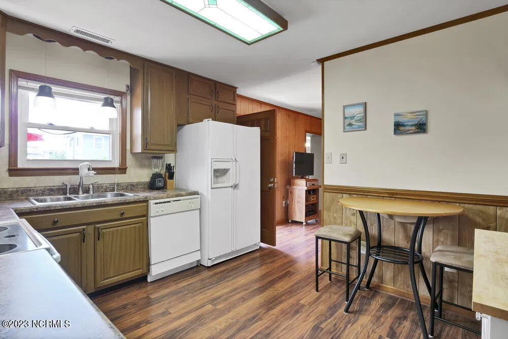 116 Myrtle Avenue Kure Beach, NC 28449