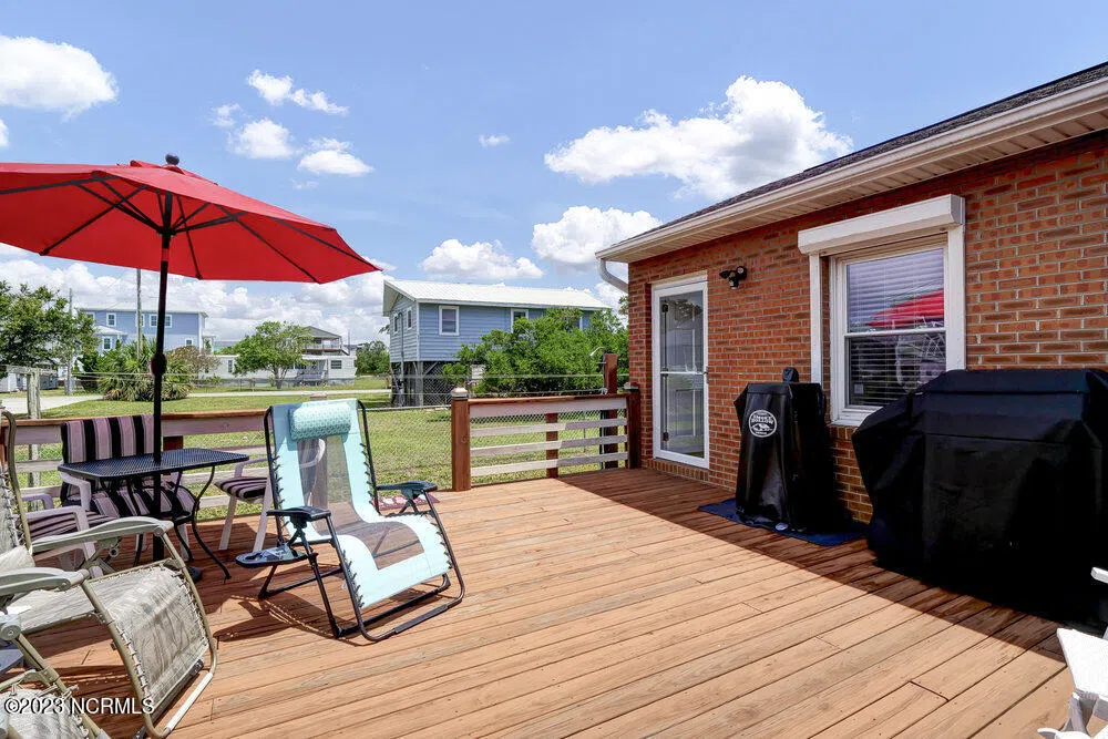116 Myrtle Avenue Kure Beach, NC 28449