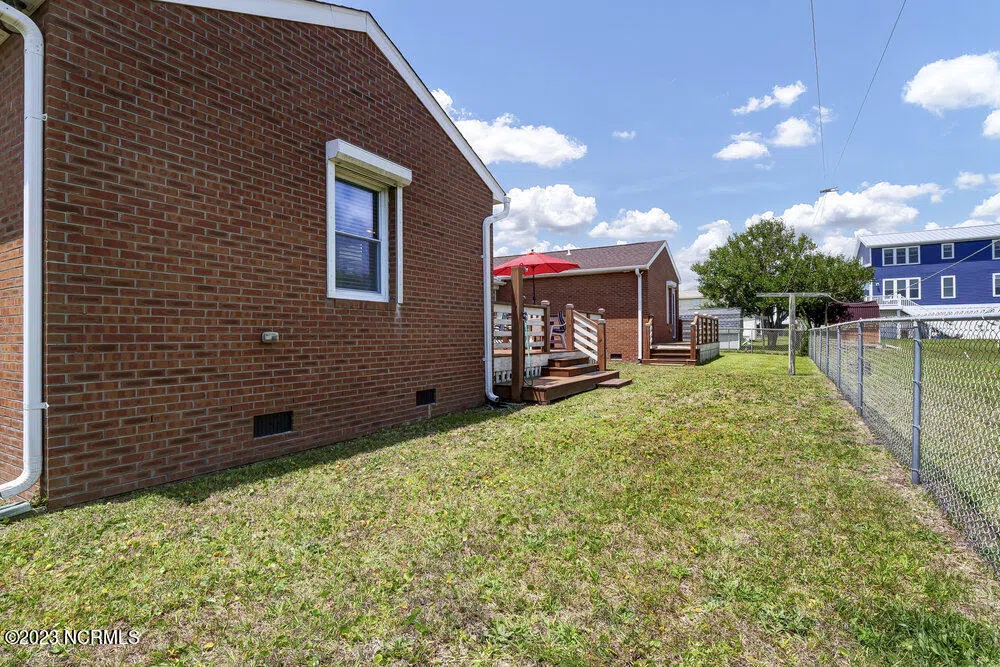 116 Myrtle Avenue Kure Beach, NC 28449