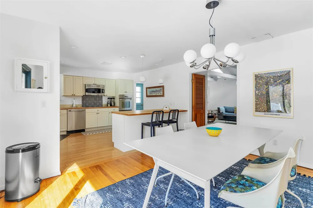 485 Pine Road Southold, NY 11971