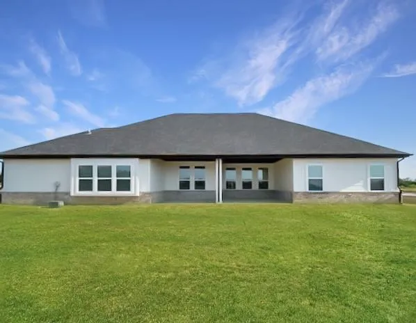 2544 W FM 1566 Celeste, TX 75423