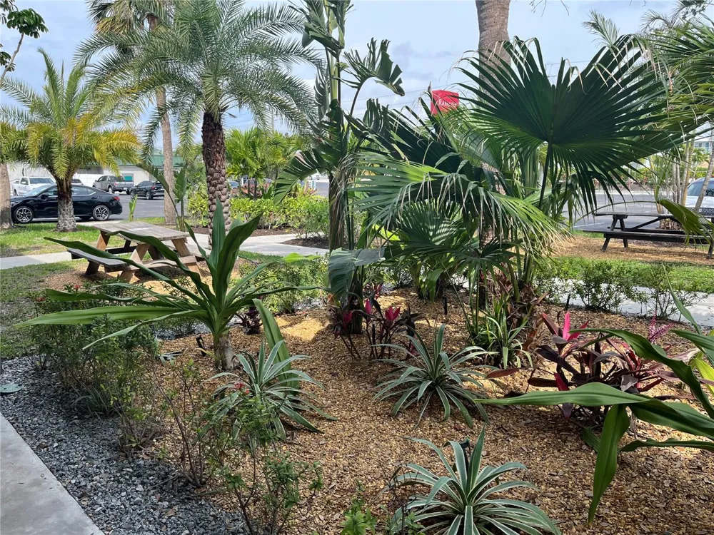 7150 TAMIAMI TRAIL #S510 Sarasota, FL 34243