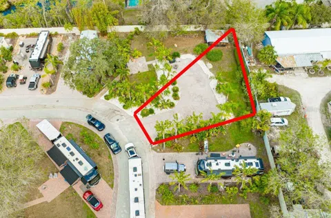 6861 AMANDA VISTA CIRCLE