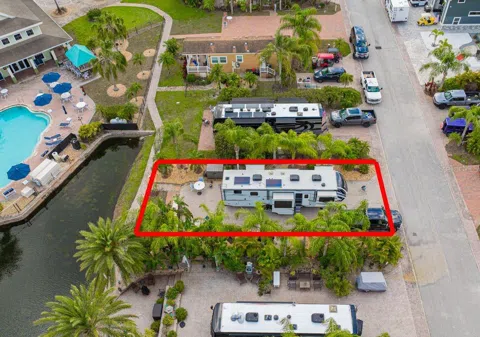 6770 AMANDA VISTA CIRCLE