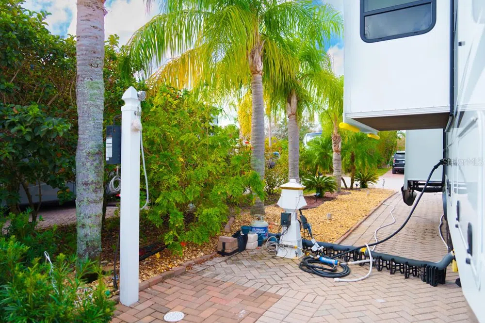 6770 AMANDA VISTA CIRCLE Land O Lakes, FL 34637