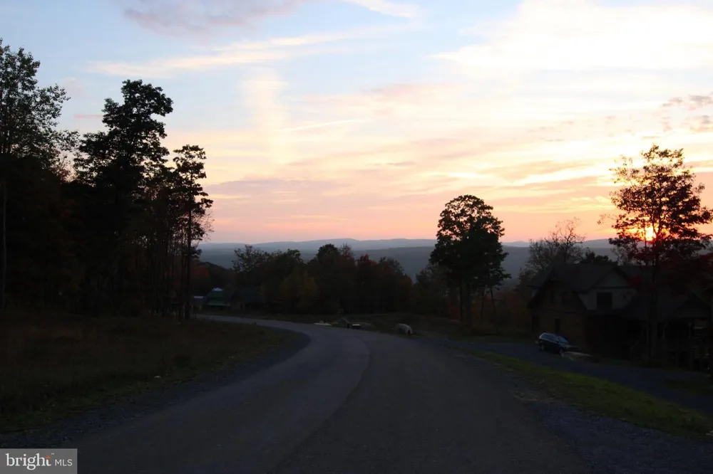 NORTH CAMP ROAD Mc Henry, MD 21541