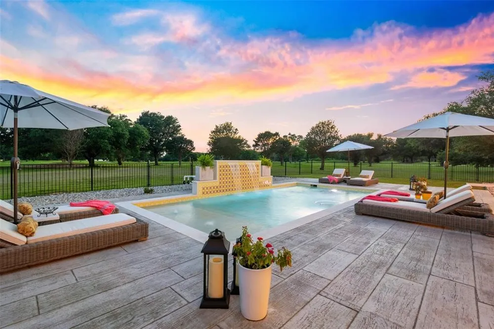 255 Private Road 5941 Emory, TX 75440
