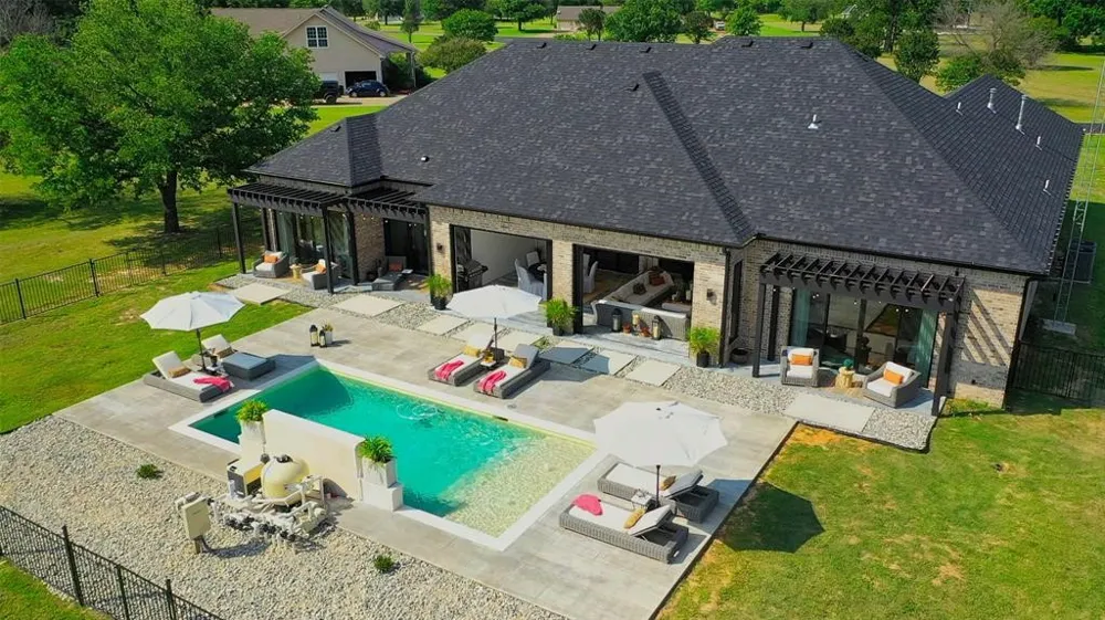 255 Private Road 5941 Emory, TX 75440