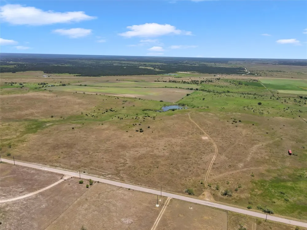 10600 County Road 210 Road Bertram, TX 78605