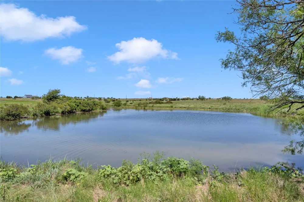 10600 County Road 210 Road Bertram, TX 78605