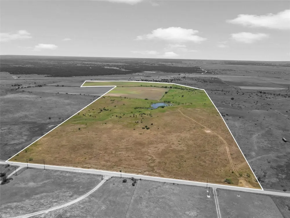 10600 County Road 210 Road Bertram, TX 78605