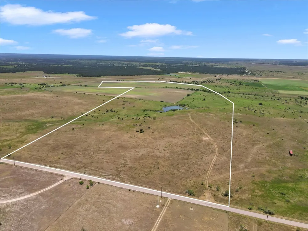 10600 County Road 210 Road Bertram, TX 78605