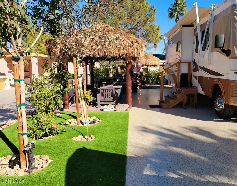 8175 Arville Street #140 Las Vegas, NV 89139