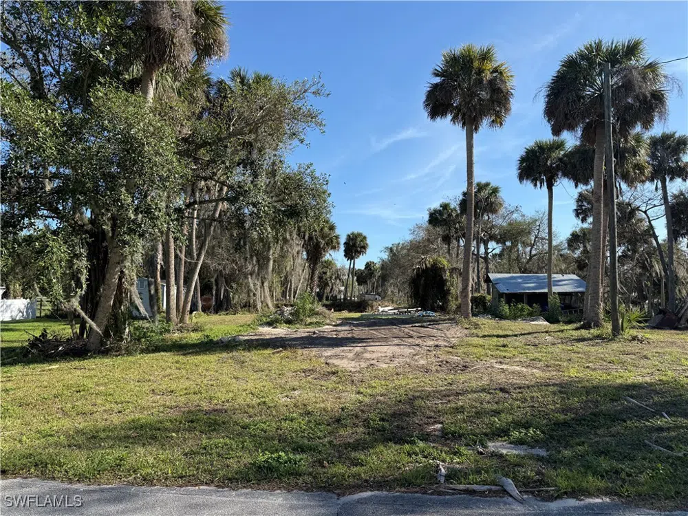 Martin Boulevard Moore Haven, FL 33471