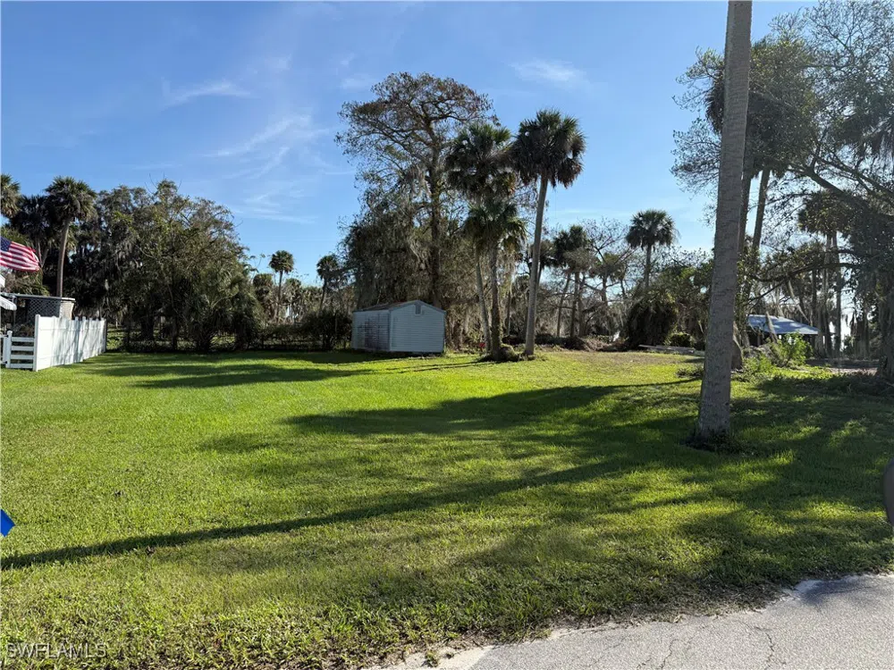 Martin Boulevard Moore Haven, FL 33471