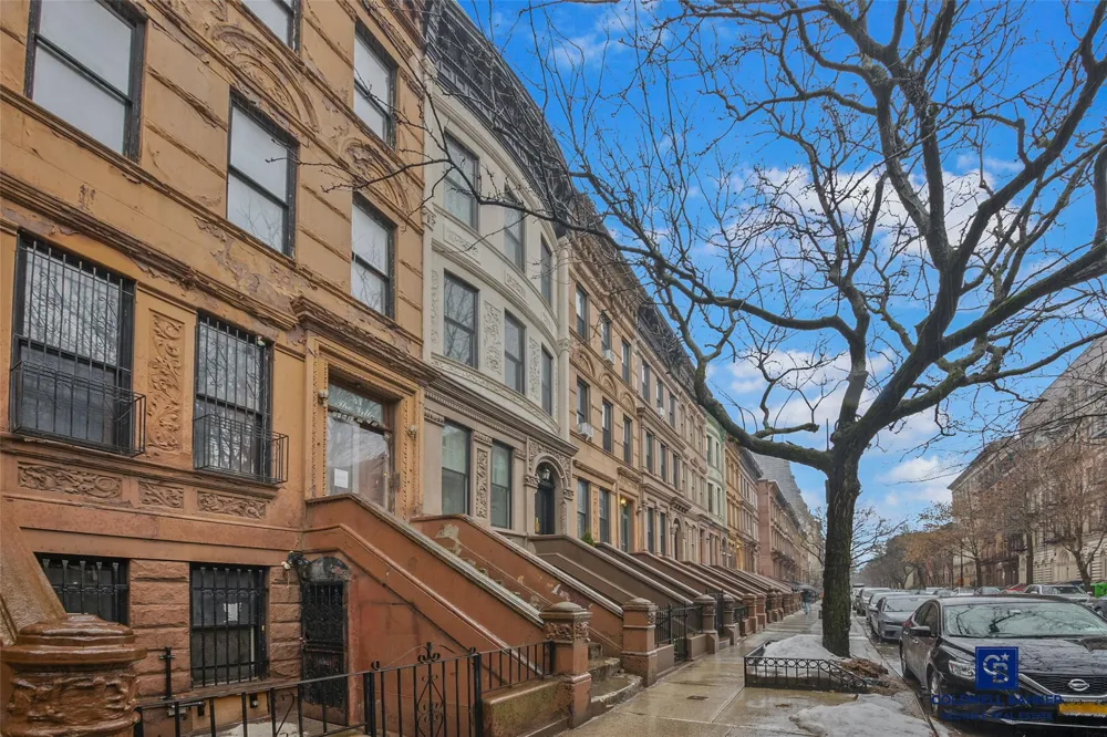 81 W 119th Street New York (Manhattan), NY 10026