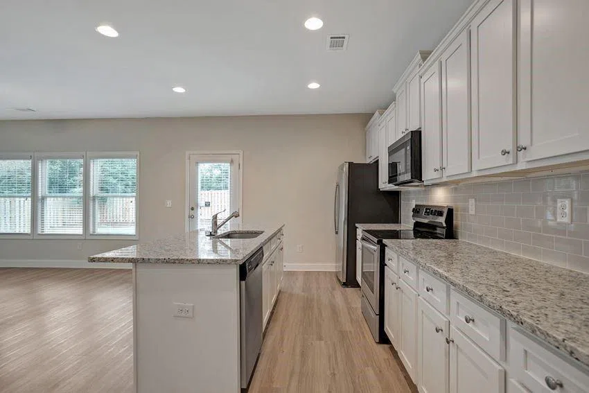 156 Chase Landing Drive #Martin Loganville, GA 30052