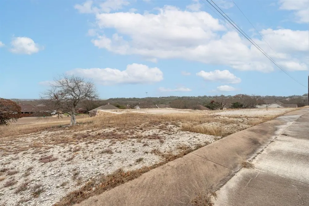 Avenue W #10 & #11 Clifton, TX 76634