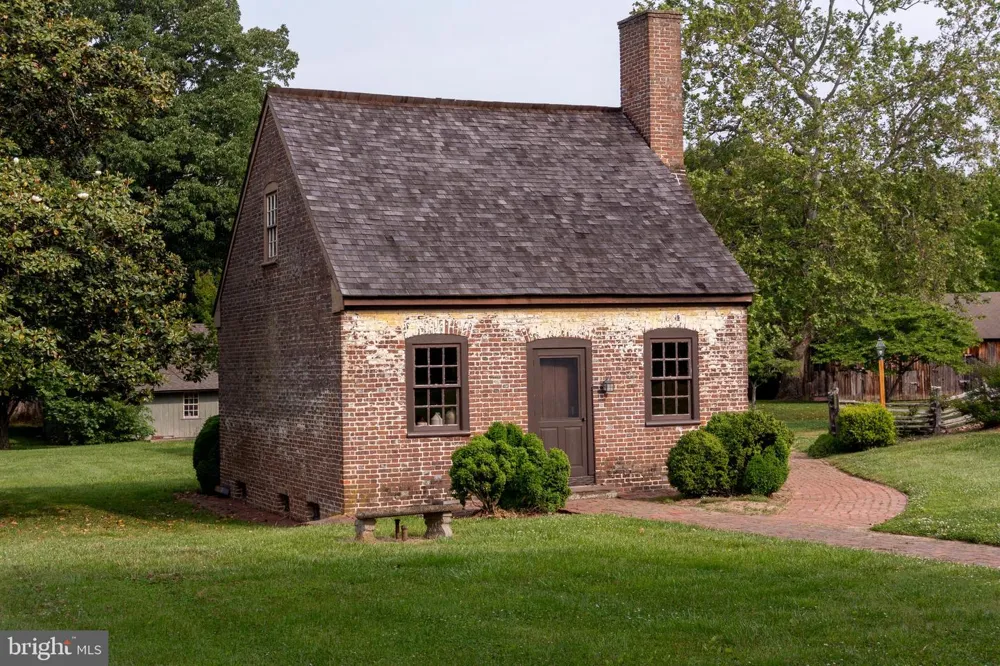 19700 MULBERRY FIELDS ROAD Leonardtown, MD 20650