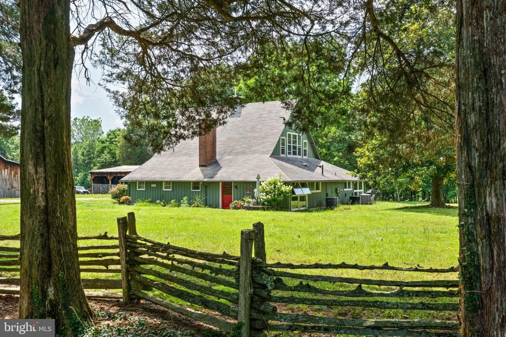19700 MULBERRY FIELDS ROAD Leonardtown, MD 20650
