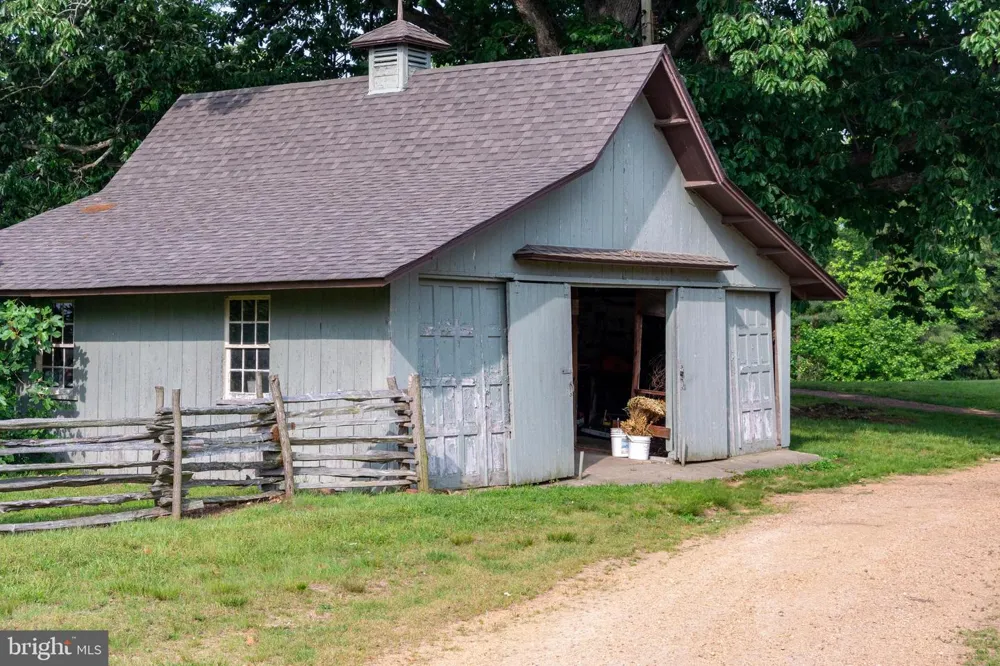 19700 MULBERRY FIELDS ROAD Leonardtown, MD 20650