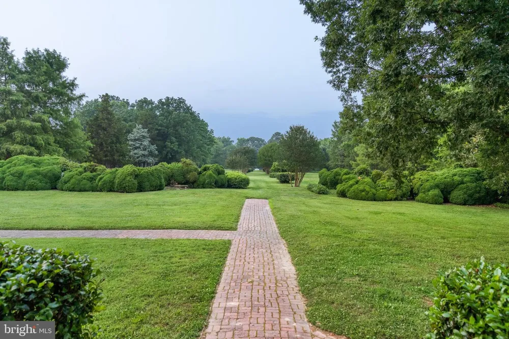 19700 MULBERRY FIELDS ROAD Leonardtown, MD 20650