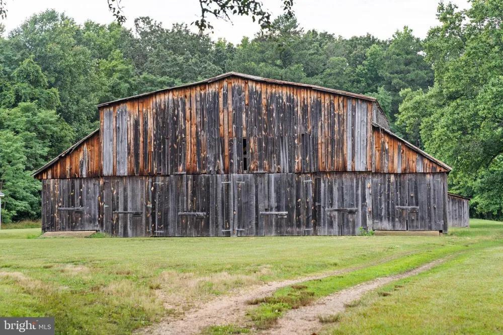 19700 MULBERRY FIELDS ROAD Leonardtown, MD 20650