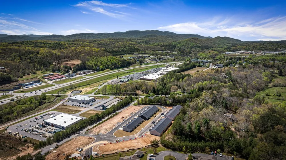 Unit 27 Grove Loop Blue Ridge, GA 30513