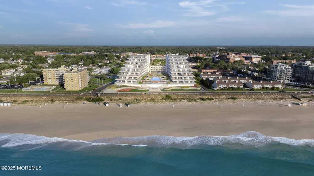 390 Ocean Avenue #PENTHOUSE  D Long Branch, NJ 07740