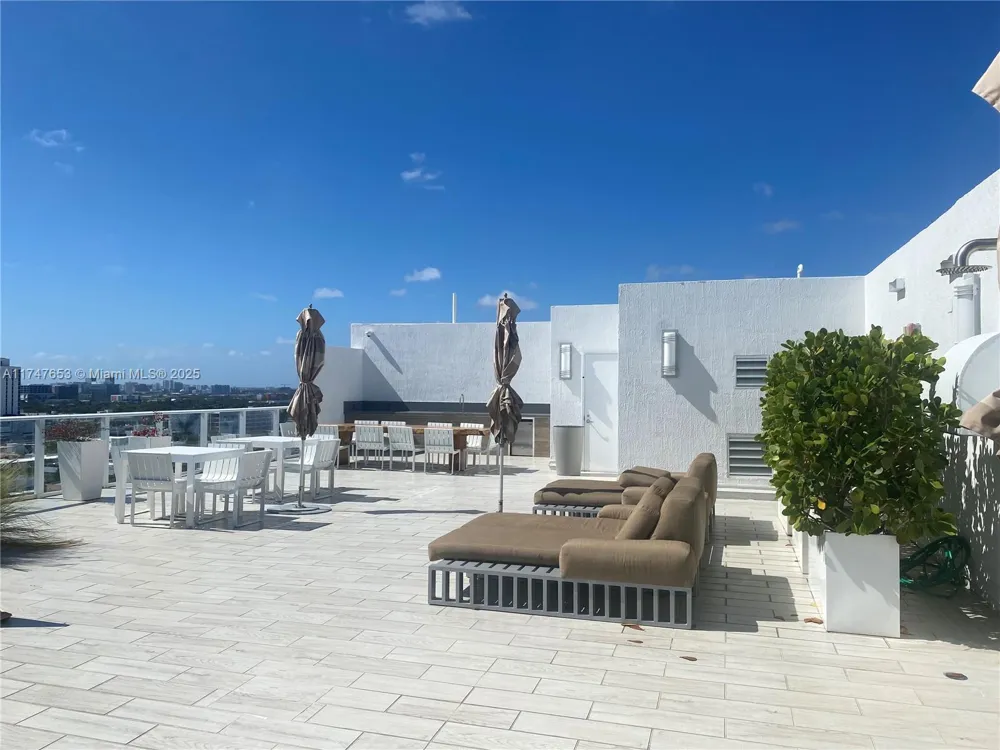 4250 Biscayne Blvd #1006 Miami, FL 33137