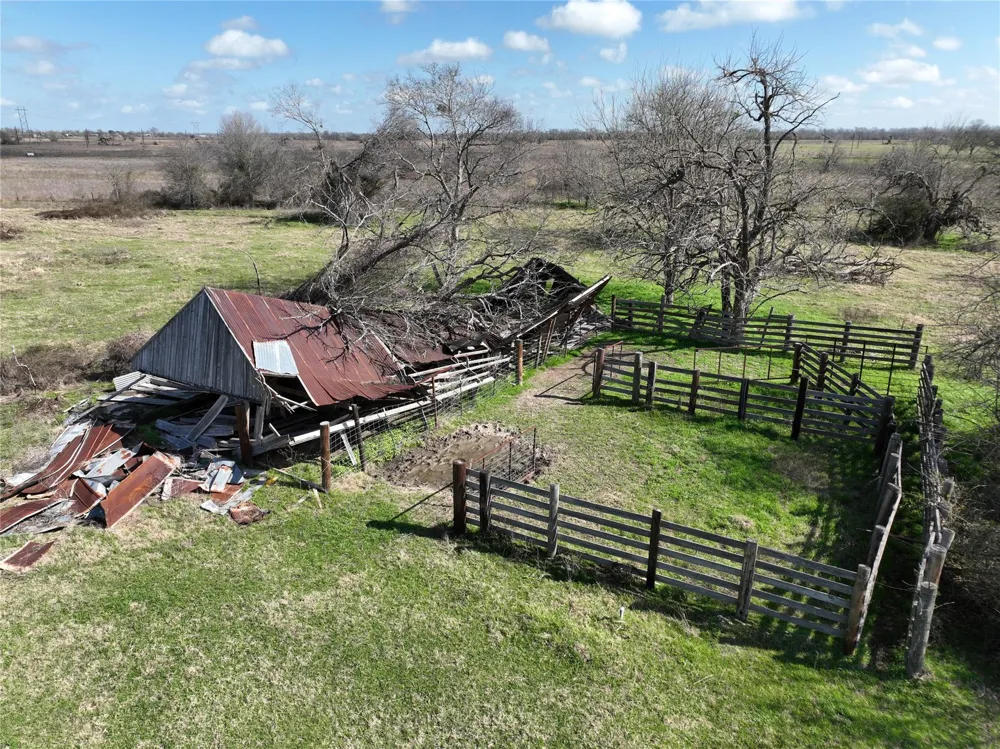 Fm 331 Bellville, TX 77418