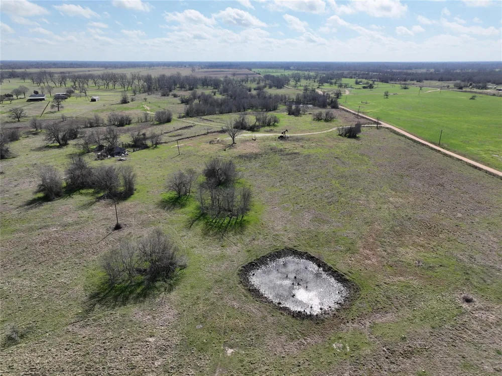 Fm 331 Bellville, TX 77418