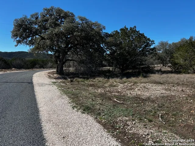 330 Madrone Concan, TX 78838