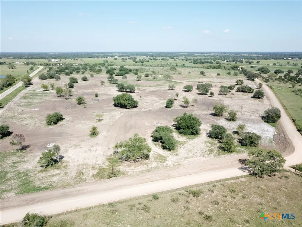 12211 Fm 531 #Tract 4 Hallettsville, TX 77964